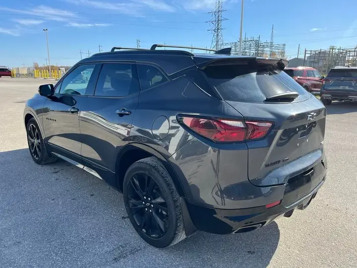 Chevrolet Blazer 2021 photo 4