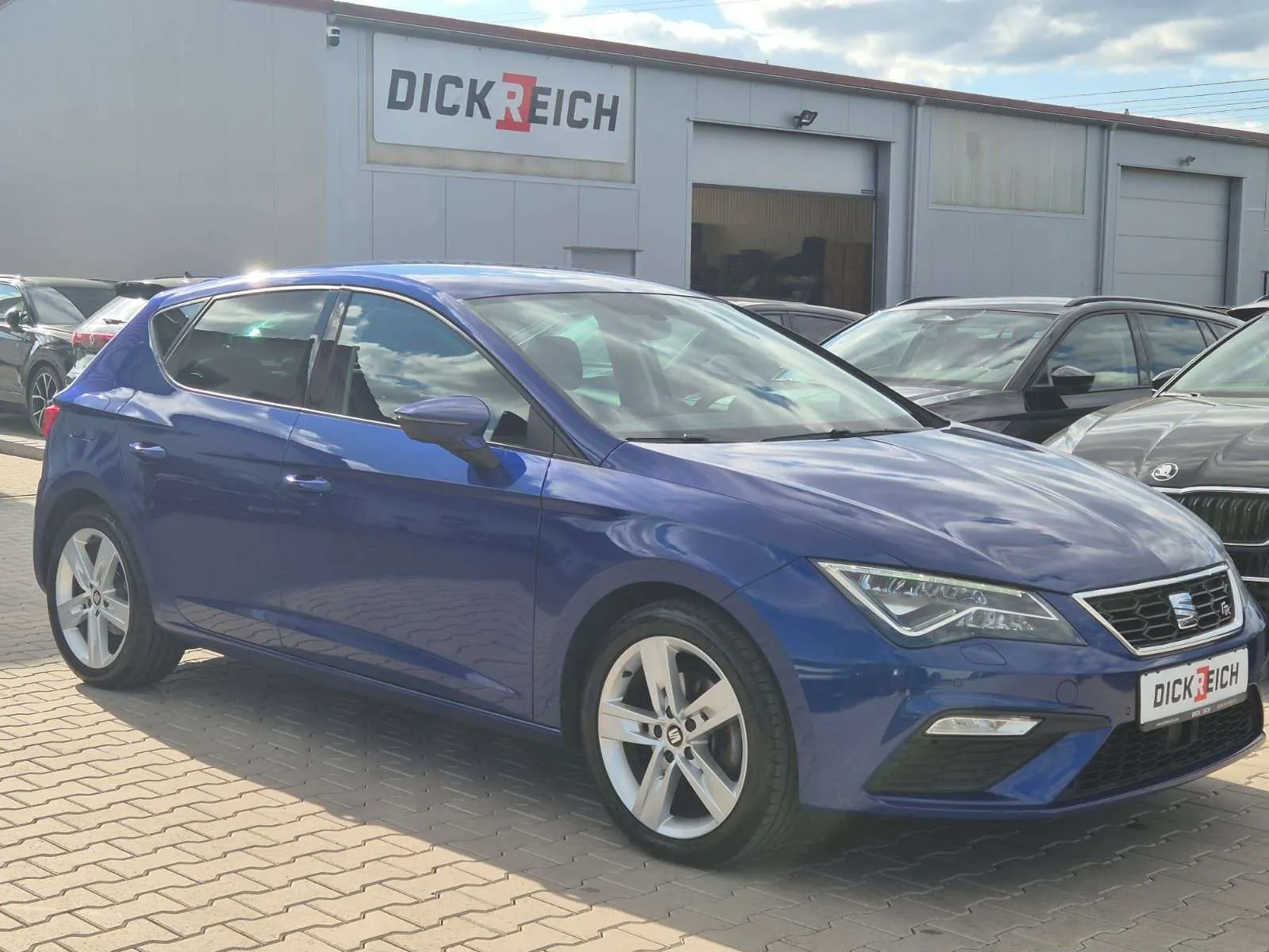 Seat Leon 2017 photo 2