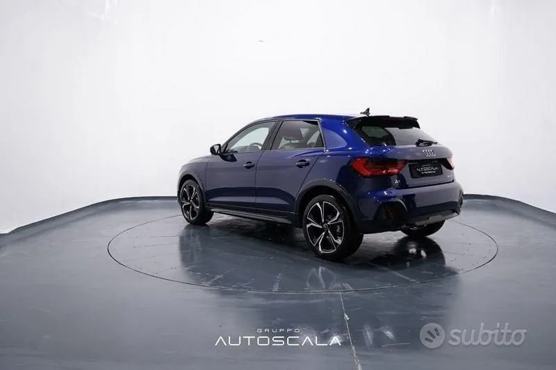Audi A1 2025 photo 4
