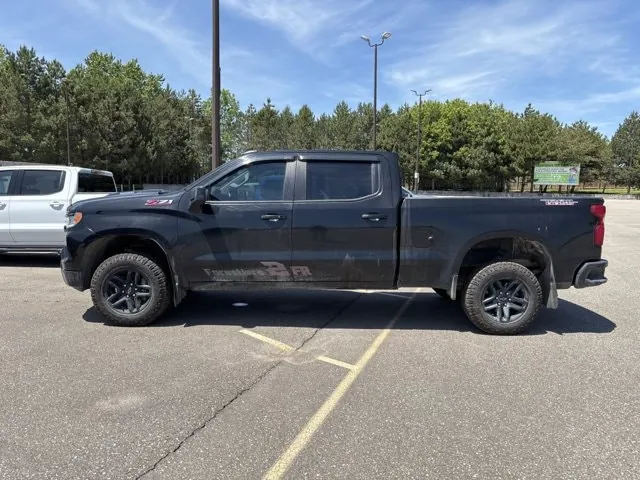 Chevrolet Silverado 1500 2024 photo 2