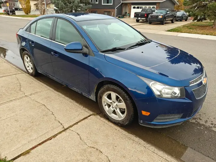 Chevrolet Cruze 2012 photo 3