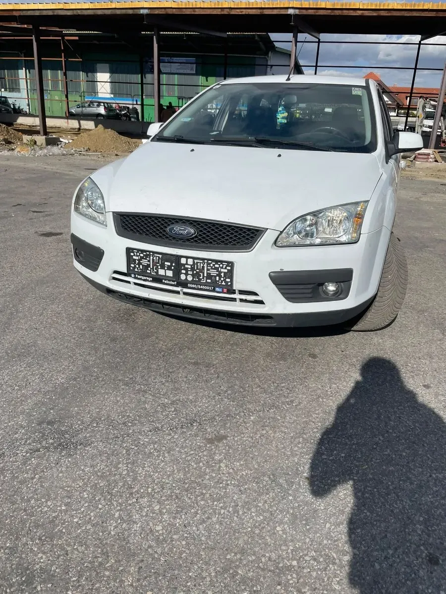 Ford Focus 2007 photo 2