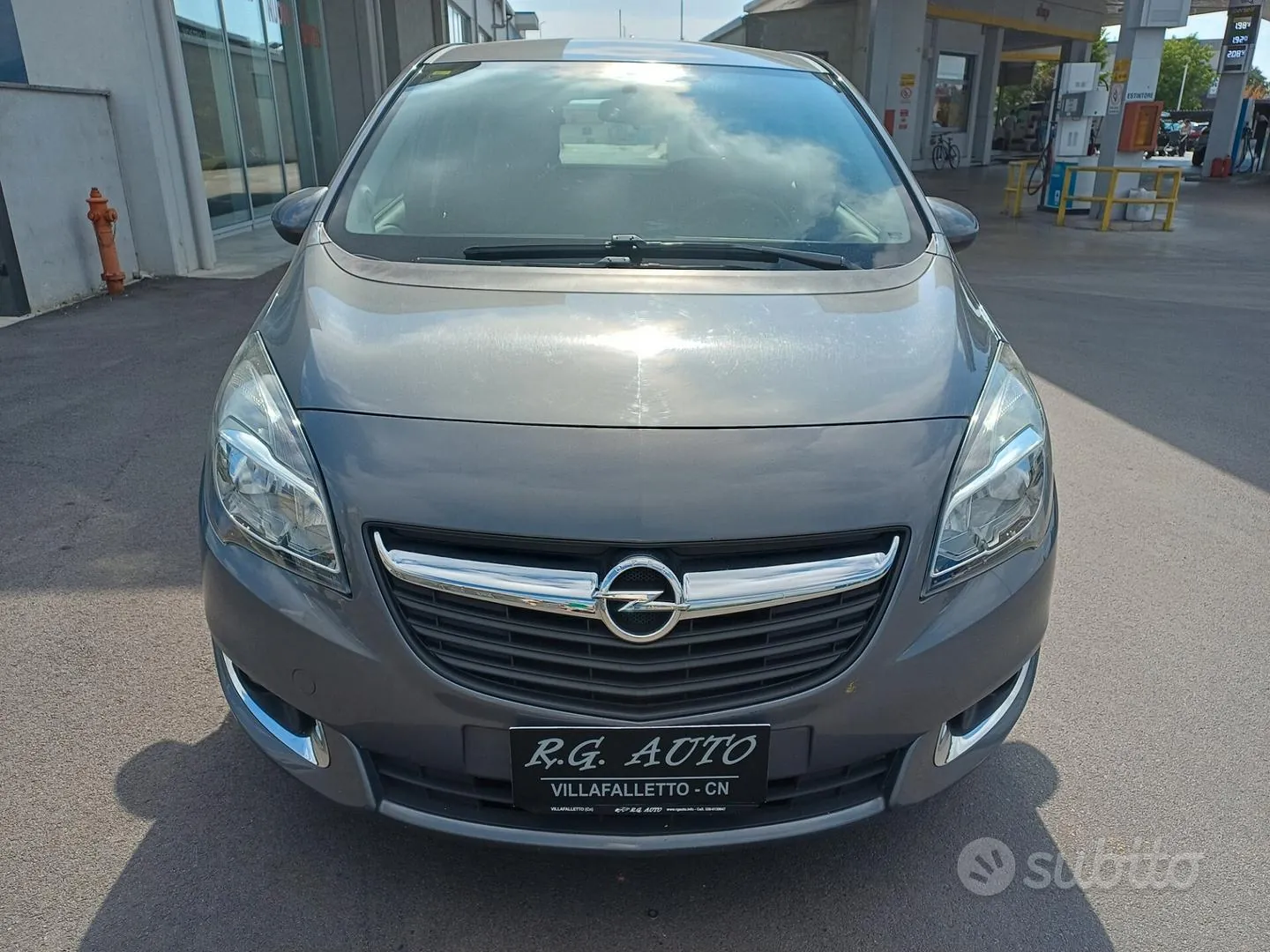 Opel Meriva 2015 photo 2