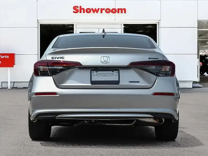 Honda Civic 2026 photo 5