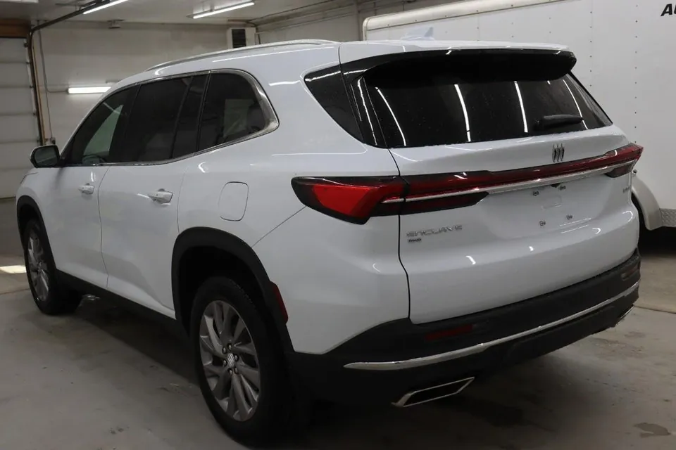 Buick Enclave 2026 photo 4