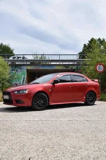 Mitsubishi Lancer