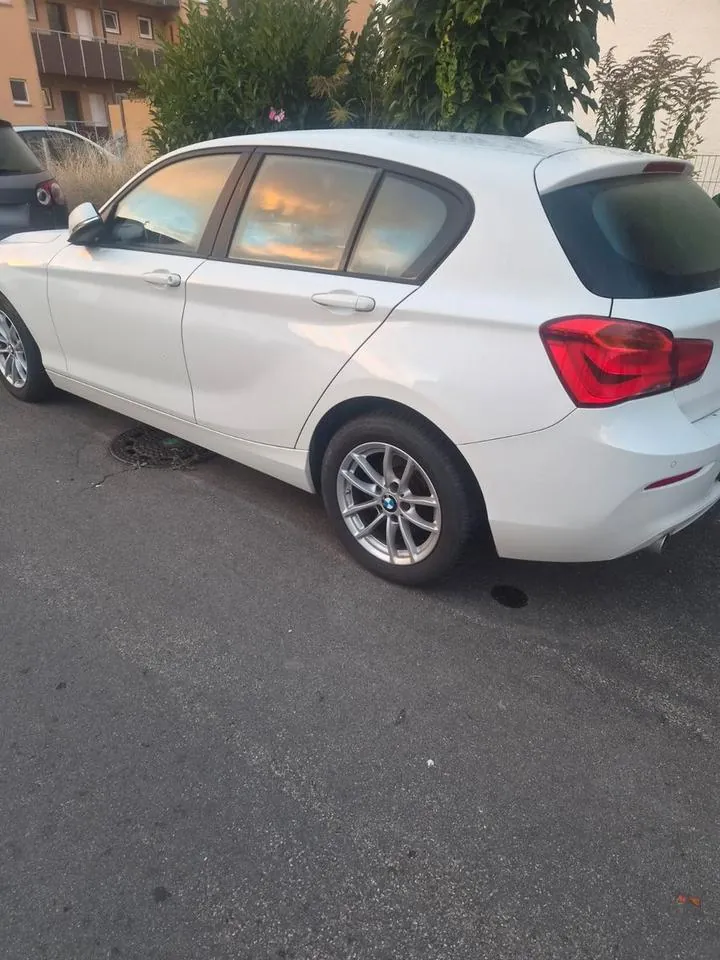 BMW 118I