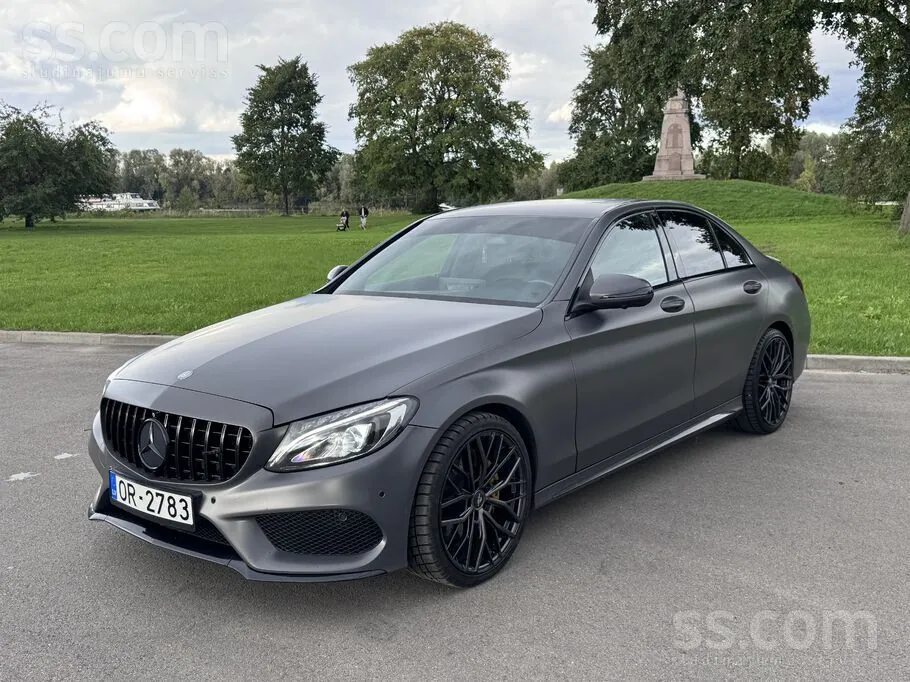 Mercedes-Benz C200
