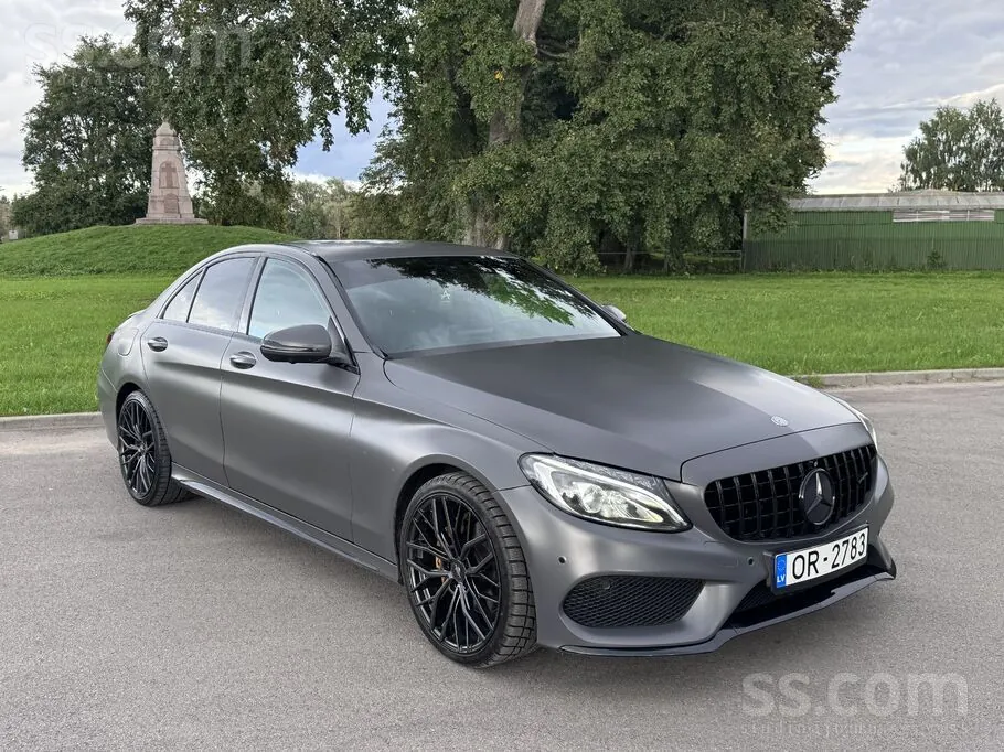 Mercedes-Benz C200 2015 photo 3