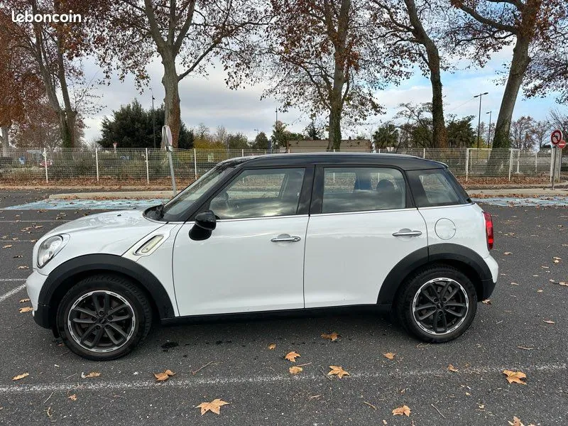 Mini Mini Countryman 2016 photo 2