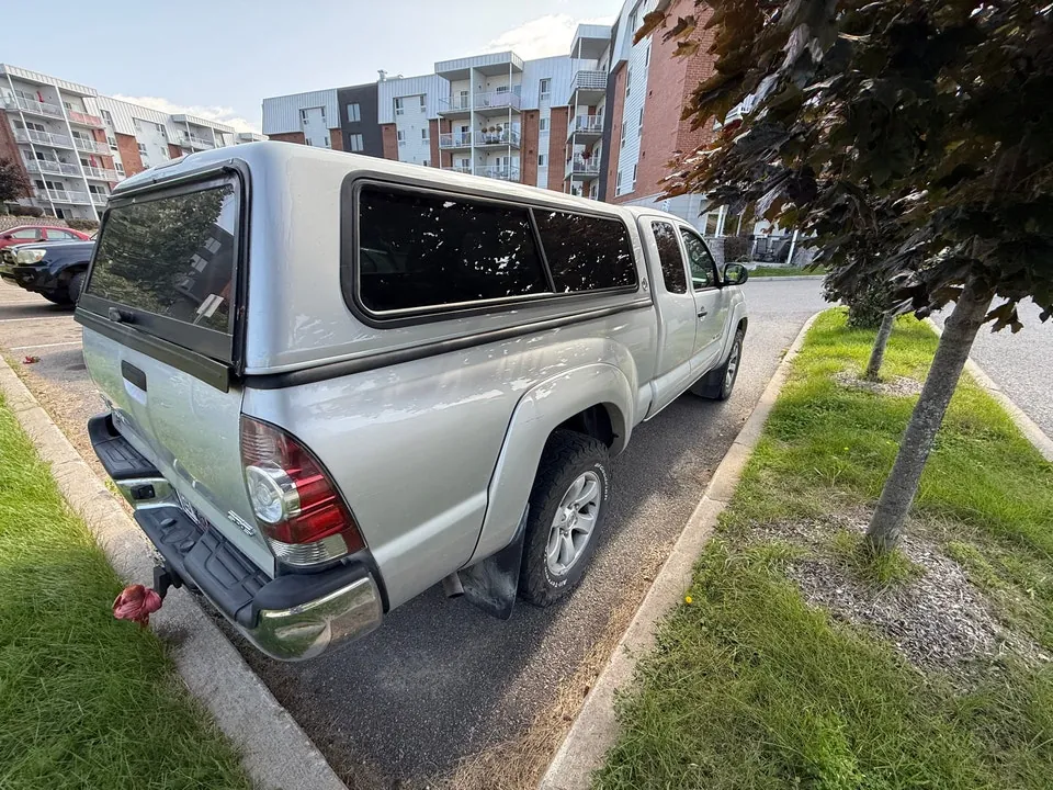 Toyota Tacoma 2010 photo 5