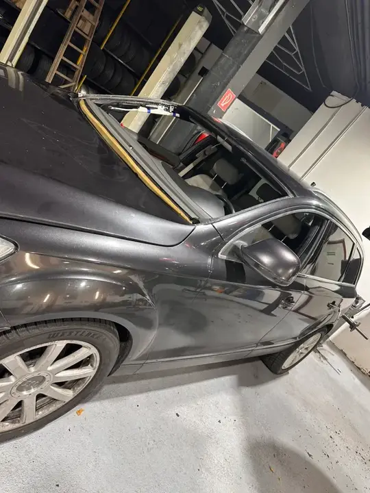 Audi Q7 2006 photo 3