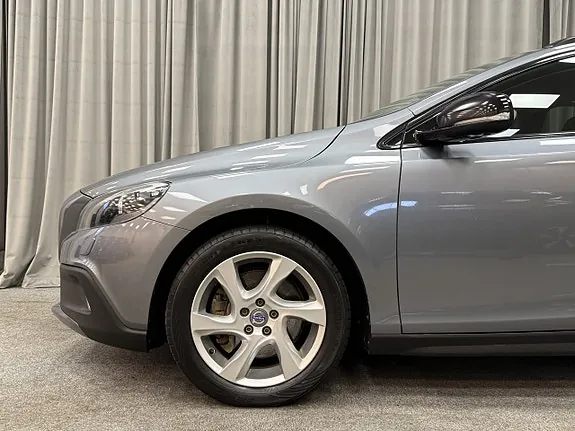 Volvo V40 Cross Country 2016 photo 4