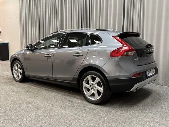 Volvo V40 Cross Country 2016 photo 3
