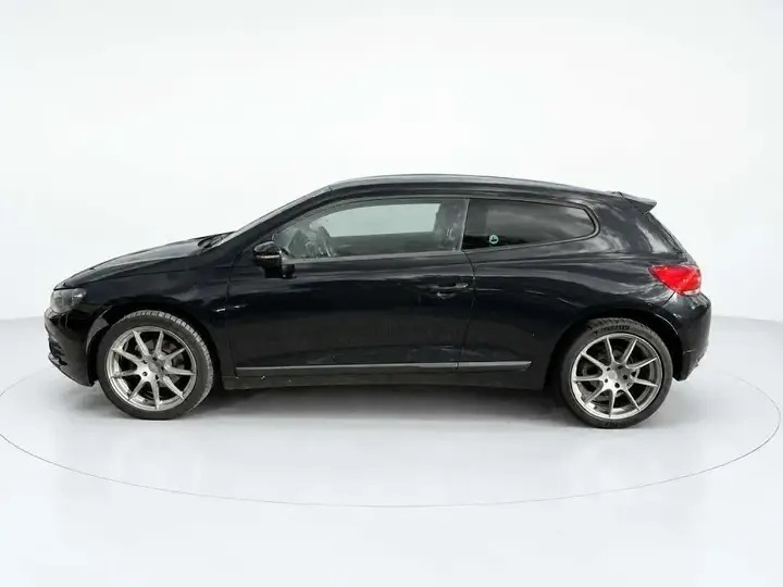 Volkswagen Scirocco 2011 photo 5