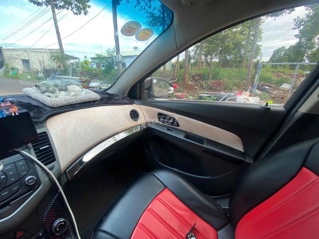 Chevrolet Cruze 2011 photo 4