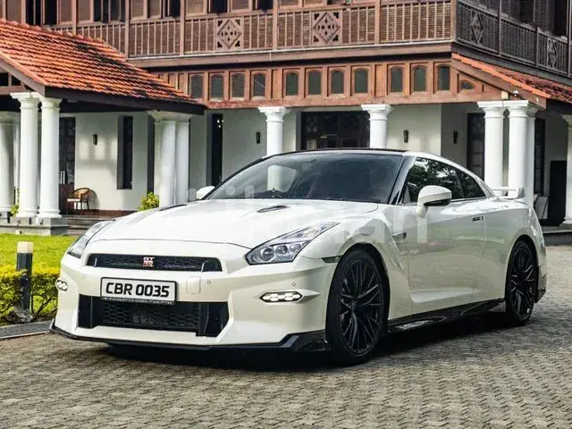 Nissan Gt-R 2023 photo 2