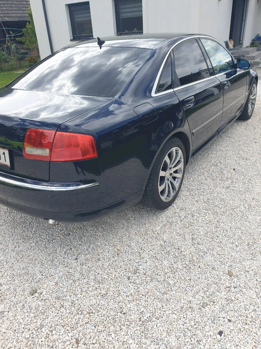 Audi A8 2004 photo 3