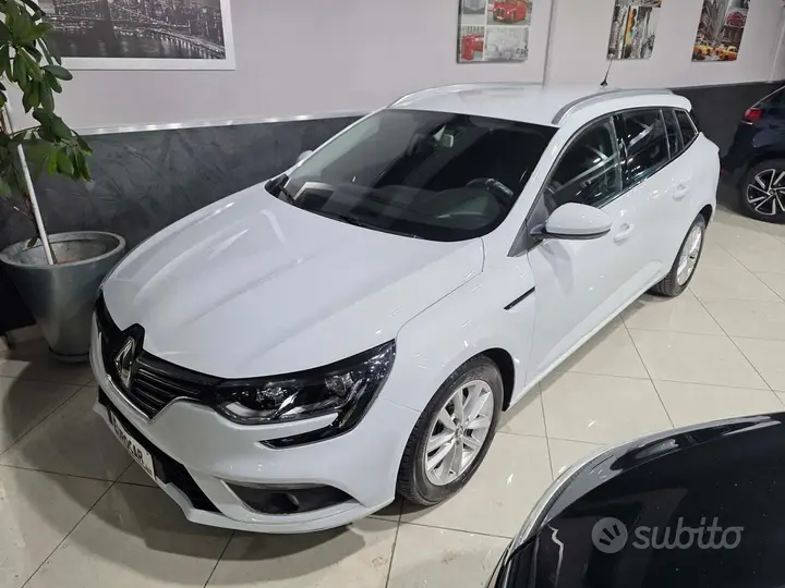 Renault Megane 2020 photo 2