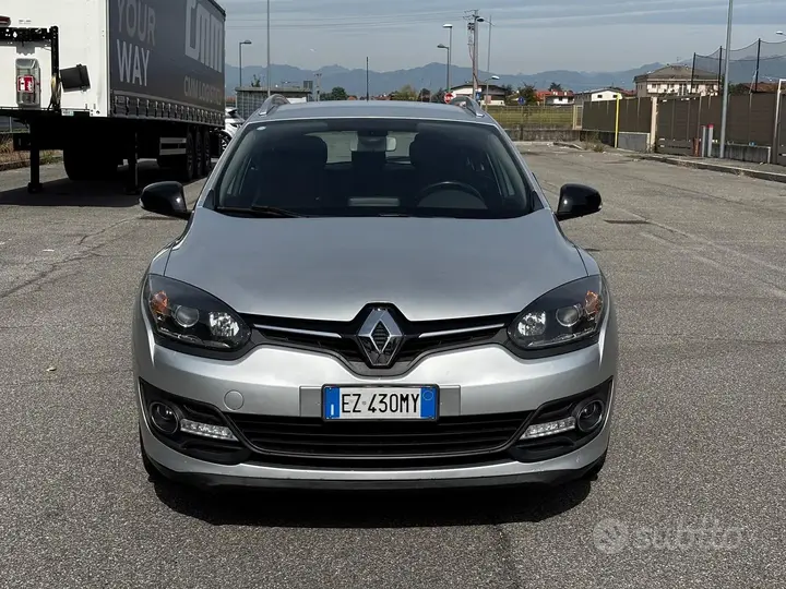 Renault Megane 2015 photo 3