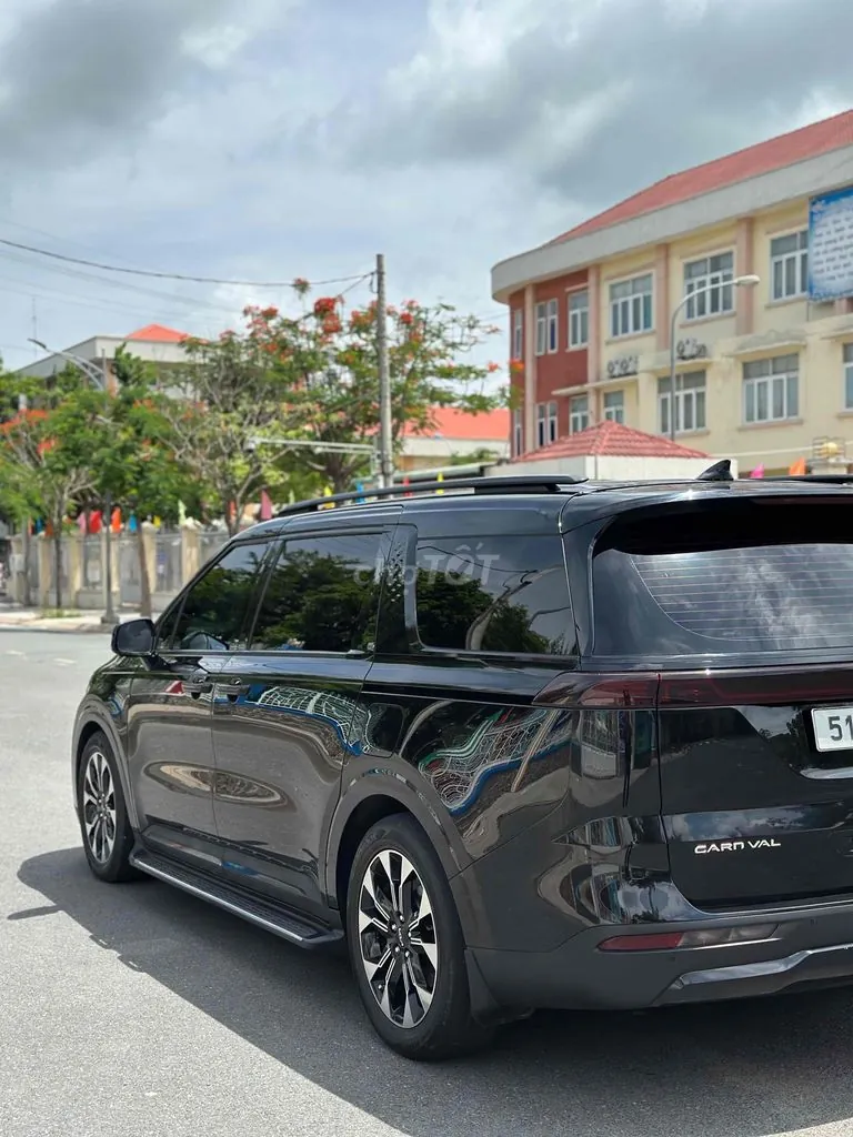 Kia Carnival 2022 photo 4