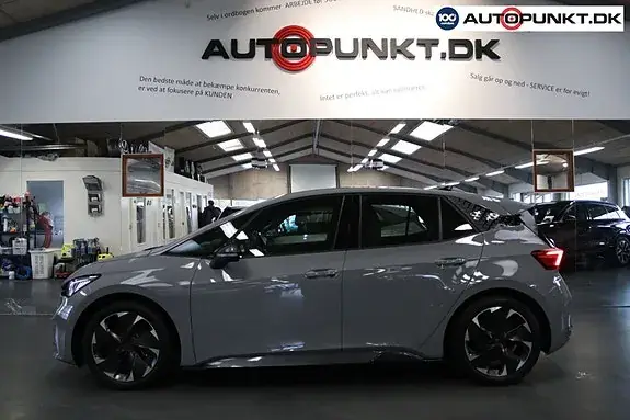 Cupra Born 2024 photo 3