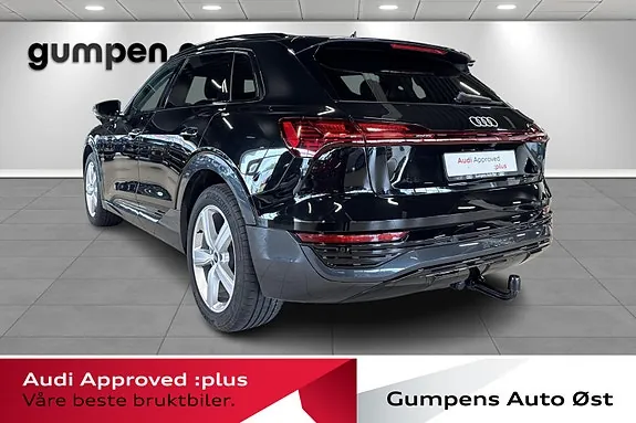 Audi Q8 E-Tron 2024 photo 3