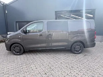 Citroen Jumpy 2025 photo 2