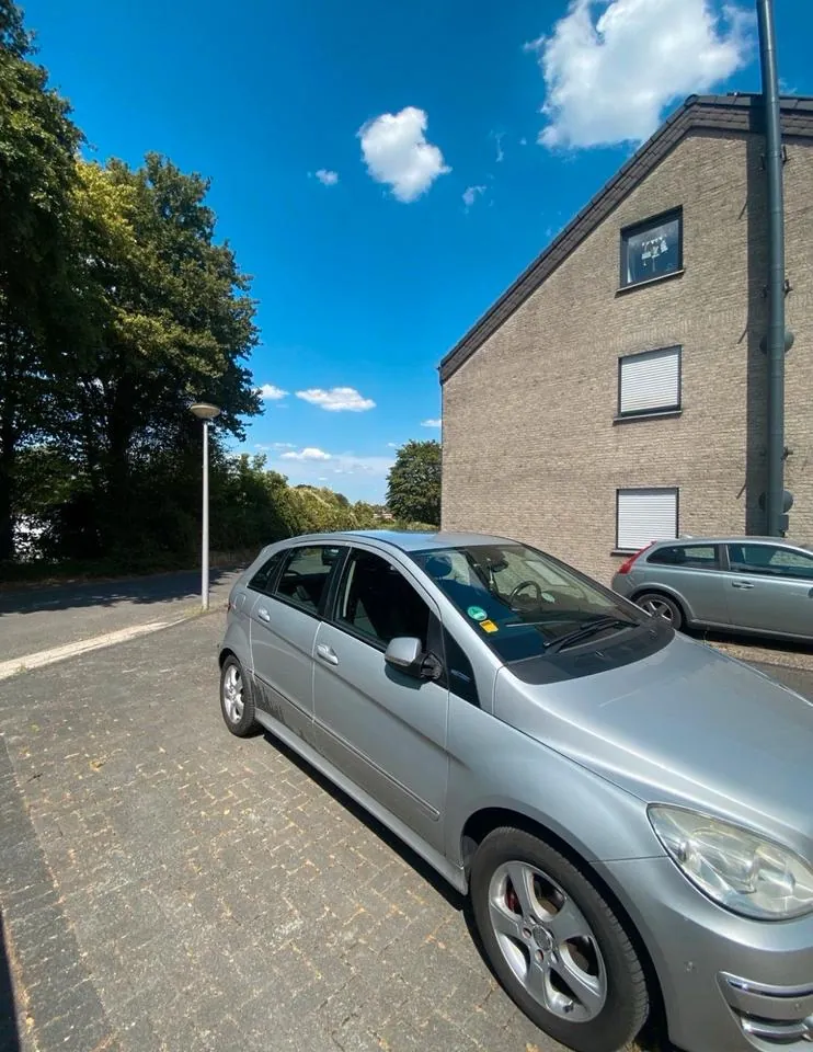 Mercedes-Benz B150
