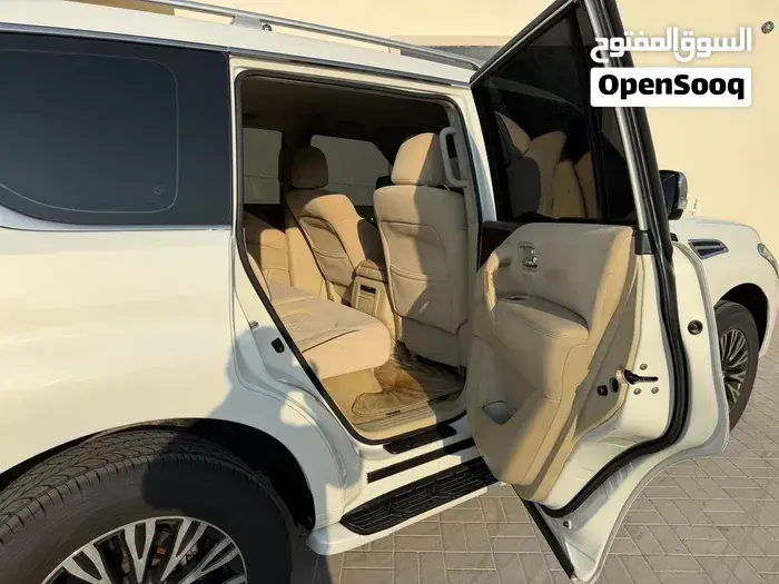 Nissan Patrol 2012 photo 4