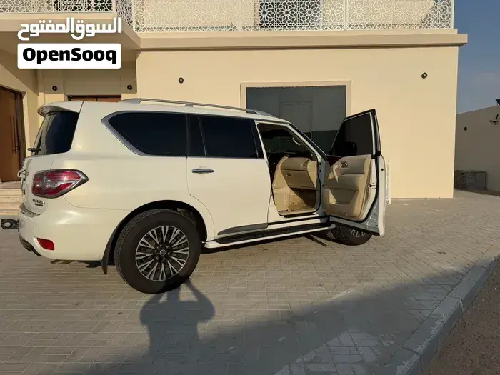 Nissan Patrol 2012 photo 3