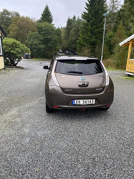 Nissan Leaf 2017 photo 3