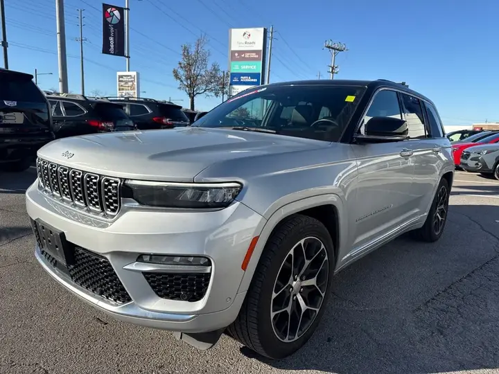 Jeep Grand Cherokee 2024 photo 3