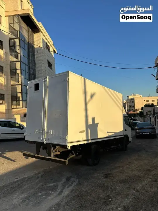 Mitsubishi Canter 2012 photo 4
