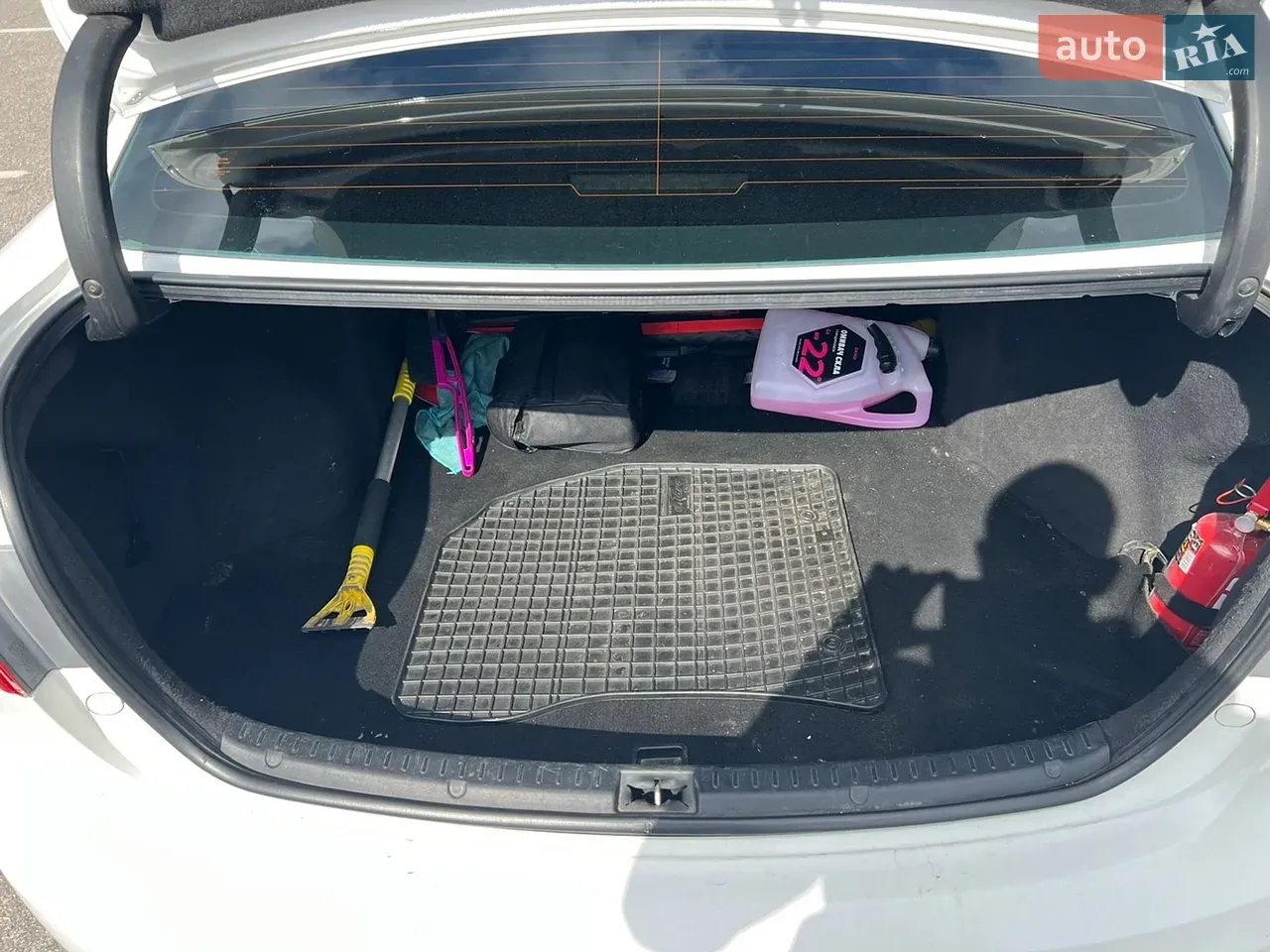 Toyota Avensis 2010 photo 4