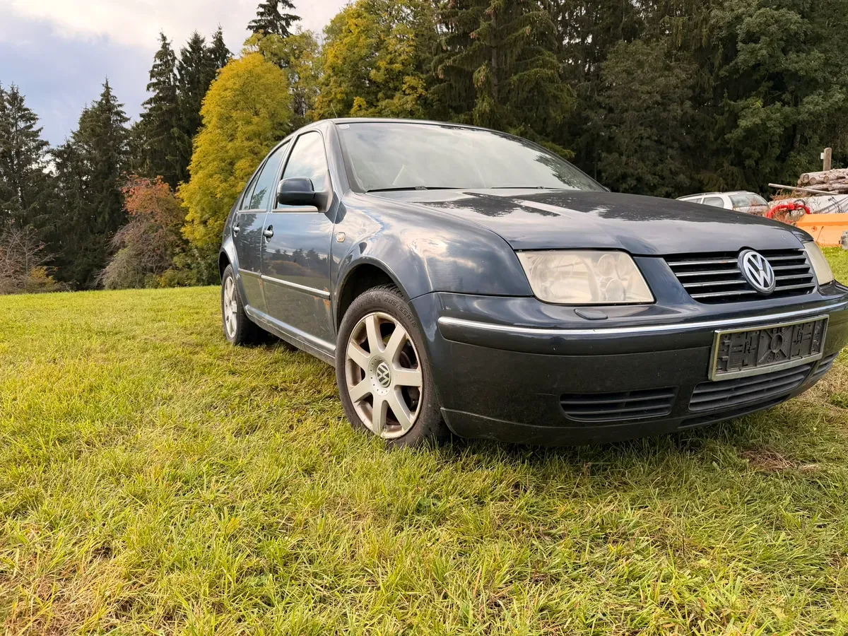 Volkswagen Bora 2004 photo 3