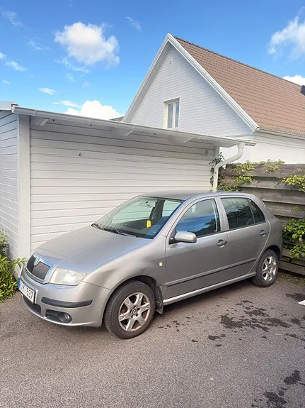 Skoda Fabia 2007 photo 2