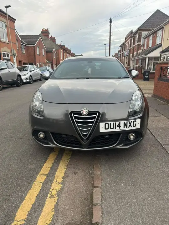 Alfa Romeo Giulietta 2014 photo 3