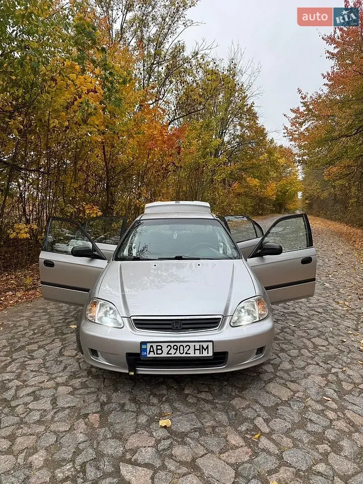 Honda Civic 1998 photo 2