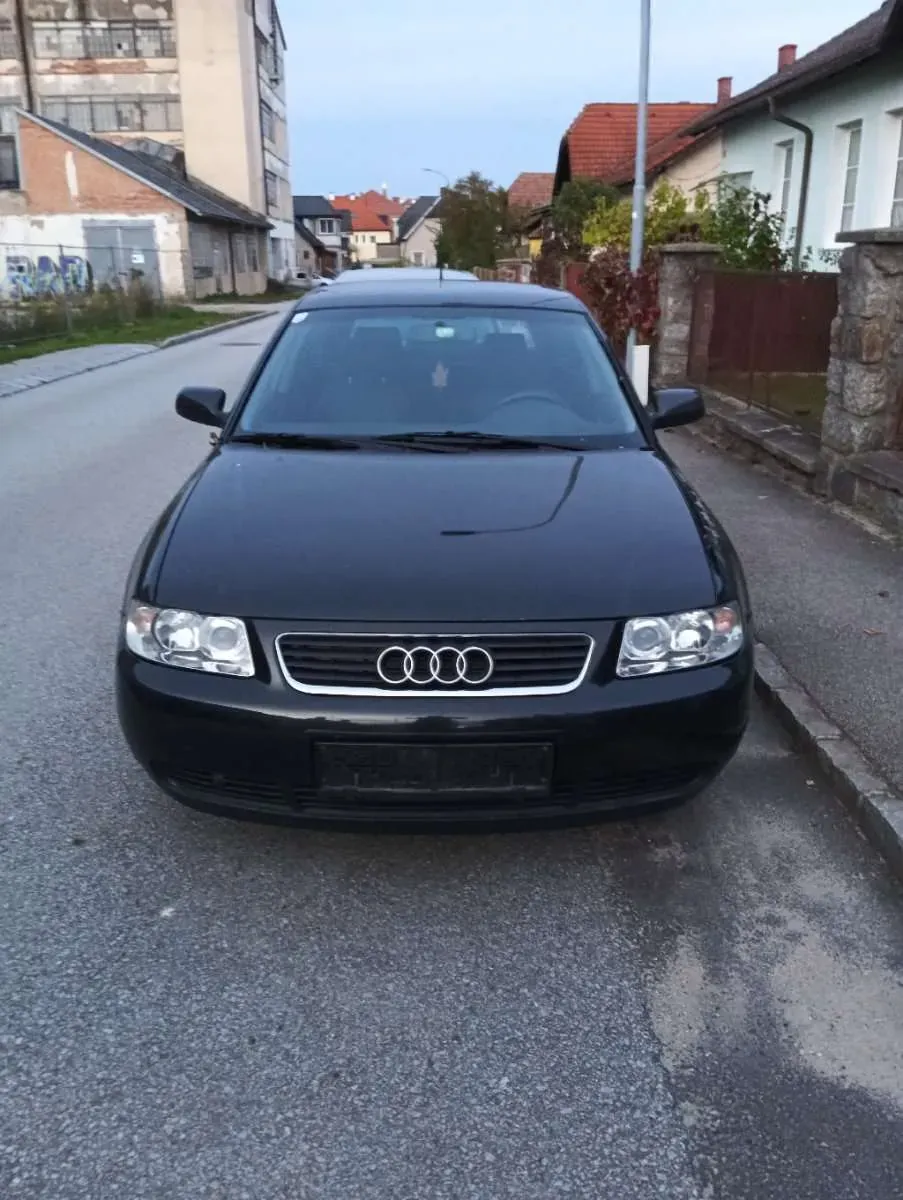 Audi A3 2002 photo 2