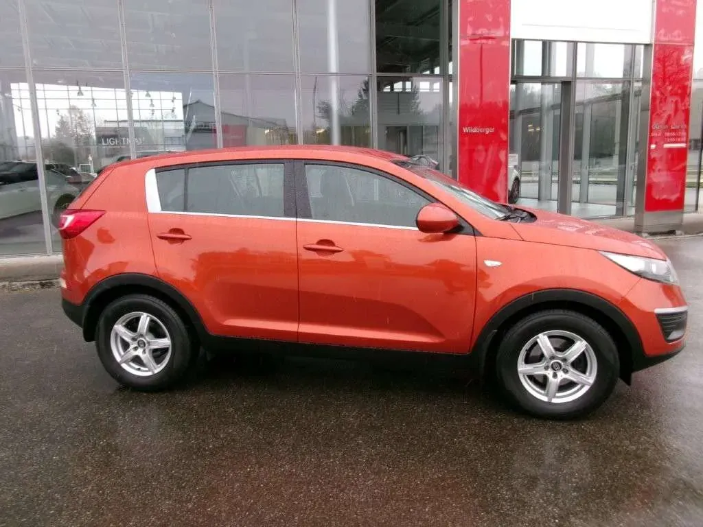 Kia Sportage 2012 photo 2