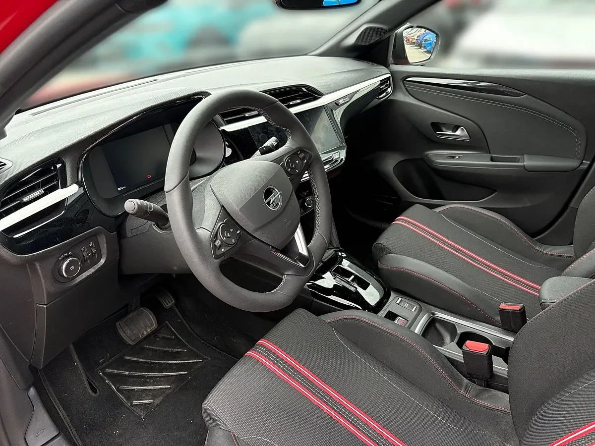 Opel Corsa 2024 photo 3
