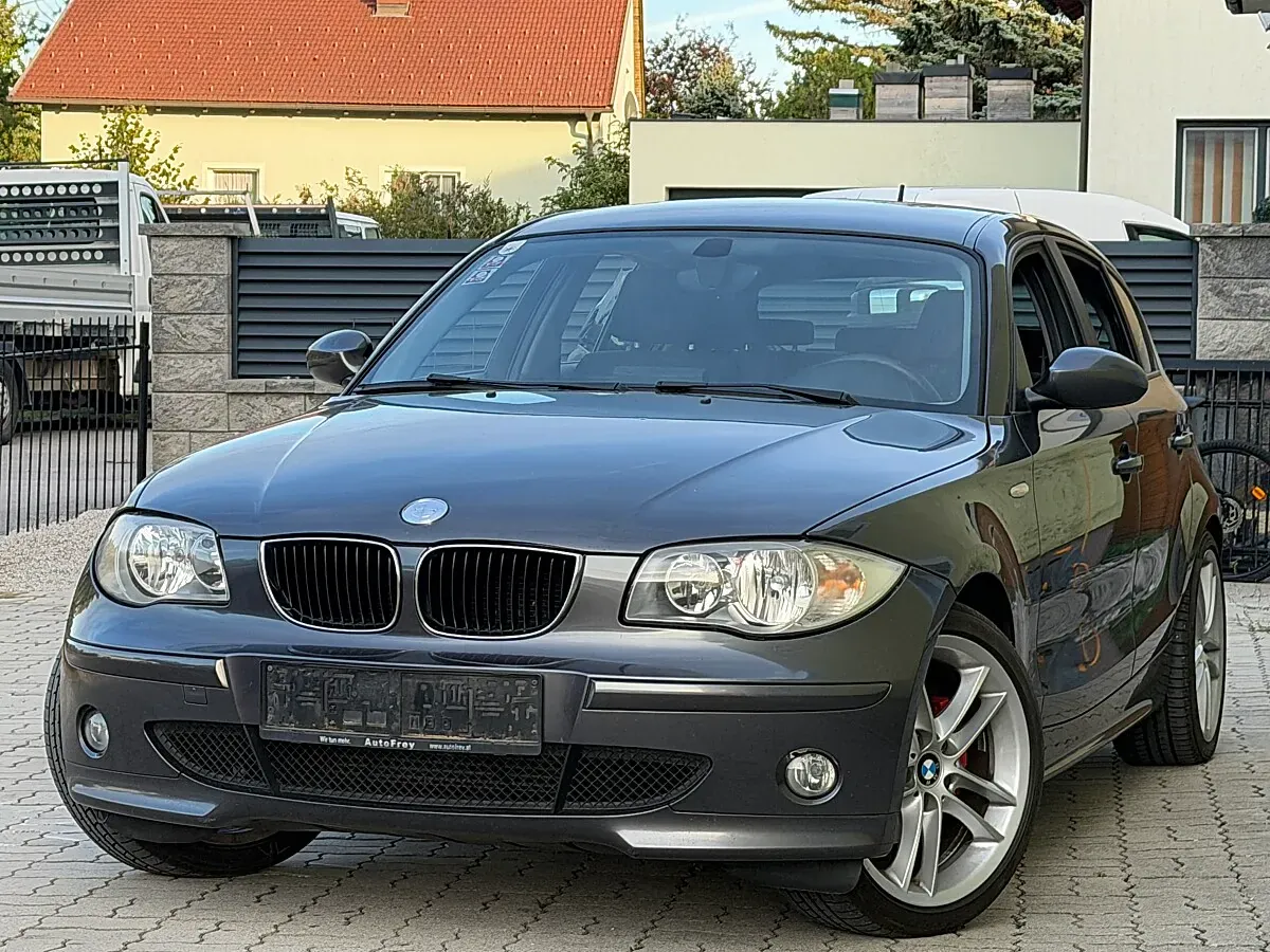 BMW 1 Series 2005 photo 2