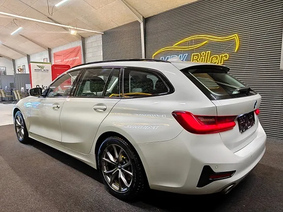 BMW 330E 2021 photo 3