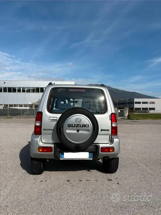 Suzuki Jimny 2003 photo 3
