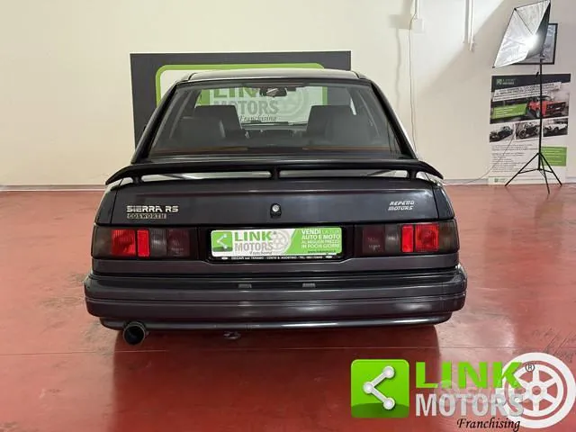 Ford Sierra 1990 photo 5