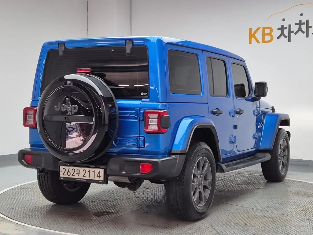 Jeep Wrangler 2022 photo 3
