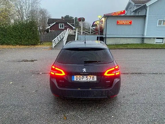 Peugeot 308 Sw 2016 photo 5