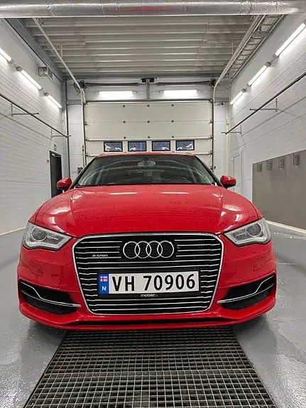 Audi E-Tron 2015 photo 3
