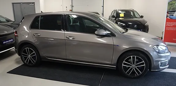 Volkswagen Golf Vii 2016 photo 3